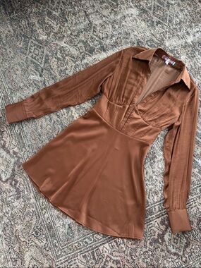 Urban Outfitters UO Phoebe Corseted Shirt Dress in Brown (Size S)